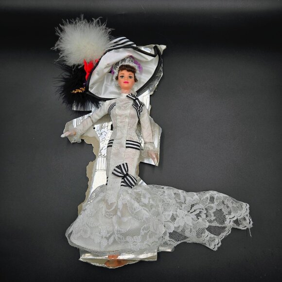Barbie Doll As Eliza Doolittle In My Fair Lady At Ascot Debut 1995 Vintage Matte - Picture 3 of 11